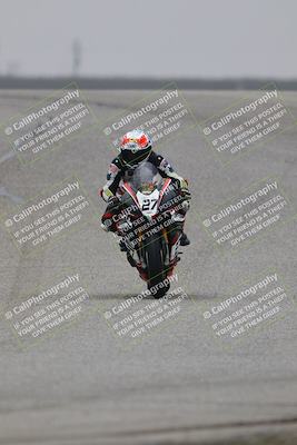 media/Nov-30-2025-TrackDaz (Sun) [[d8b22663df]]/C Group/Session 4 (Outside Grapevine)/